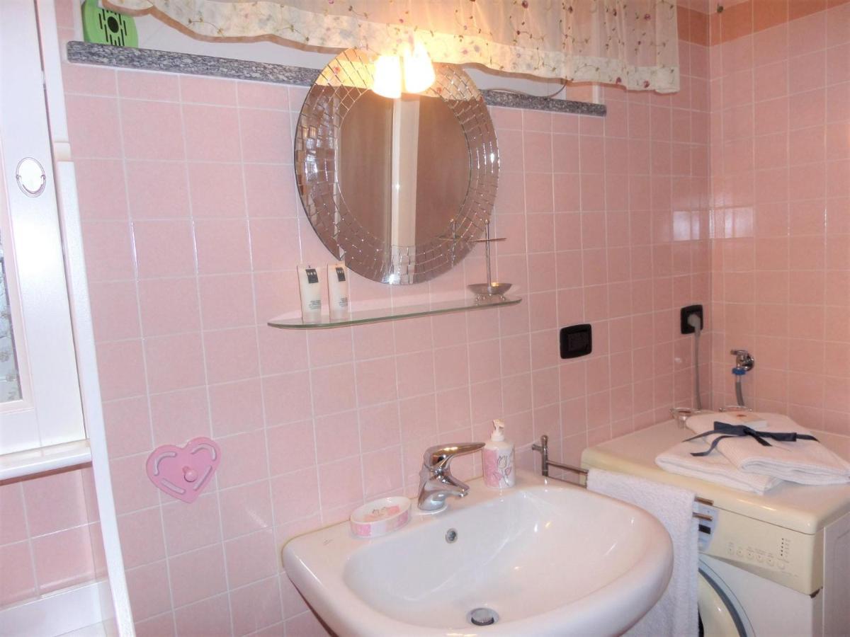 Nido Di Mariangela See-Ferienwohnung Bellano Exteriér fotografie